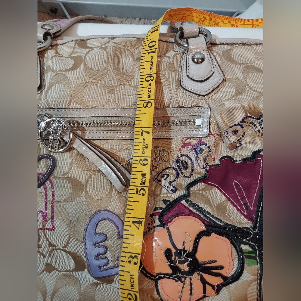Coach Poppy Petal Signature Highlight Shoulder Bag GUC - Picture 10 of 13
